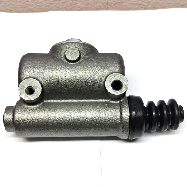 Willys MB Ford GPW Early CJ2A Brake Master Cylinder. New and High Quality.