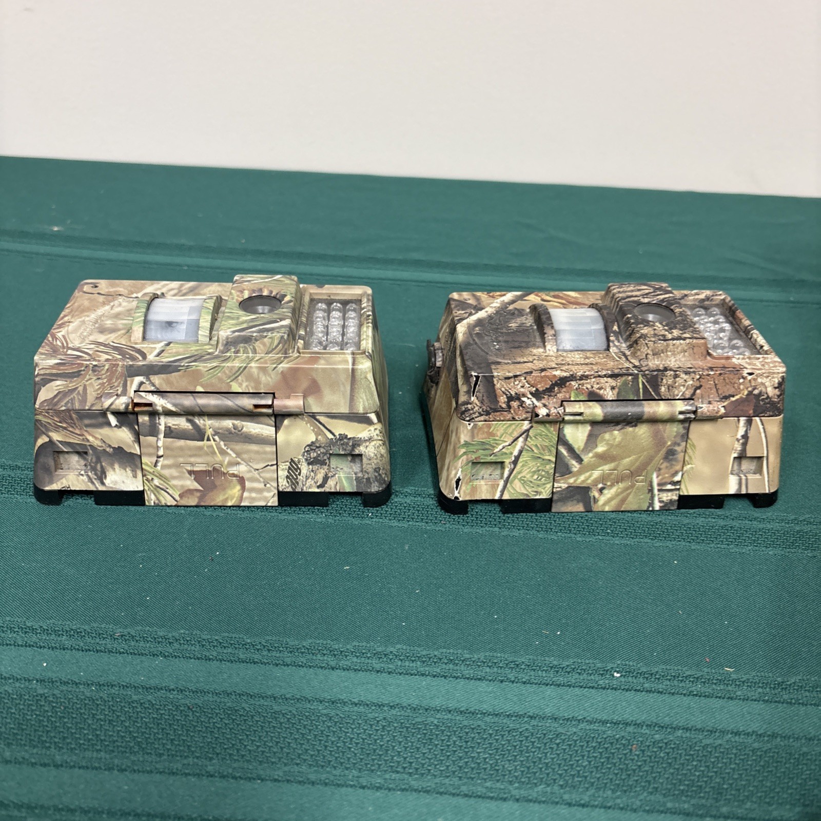 2 Pack Wildgame Innovations Real tree Pro Series X6C Trail Camera Untested As Is