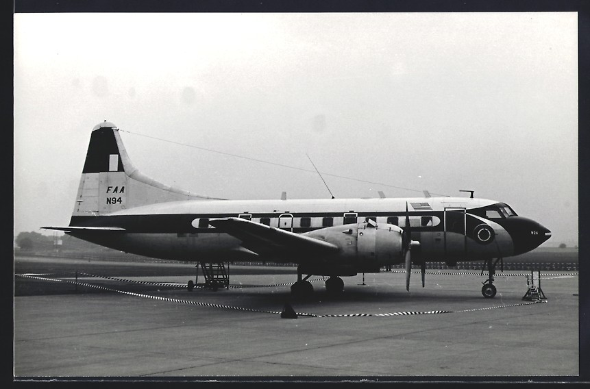 Photography Aircraft Low Wing, Registration FAA N94