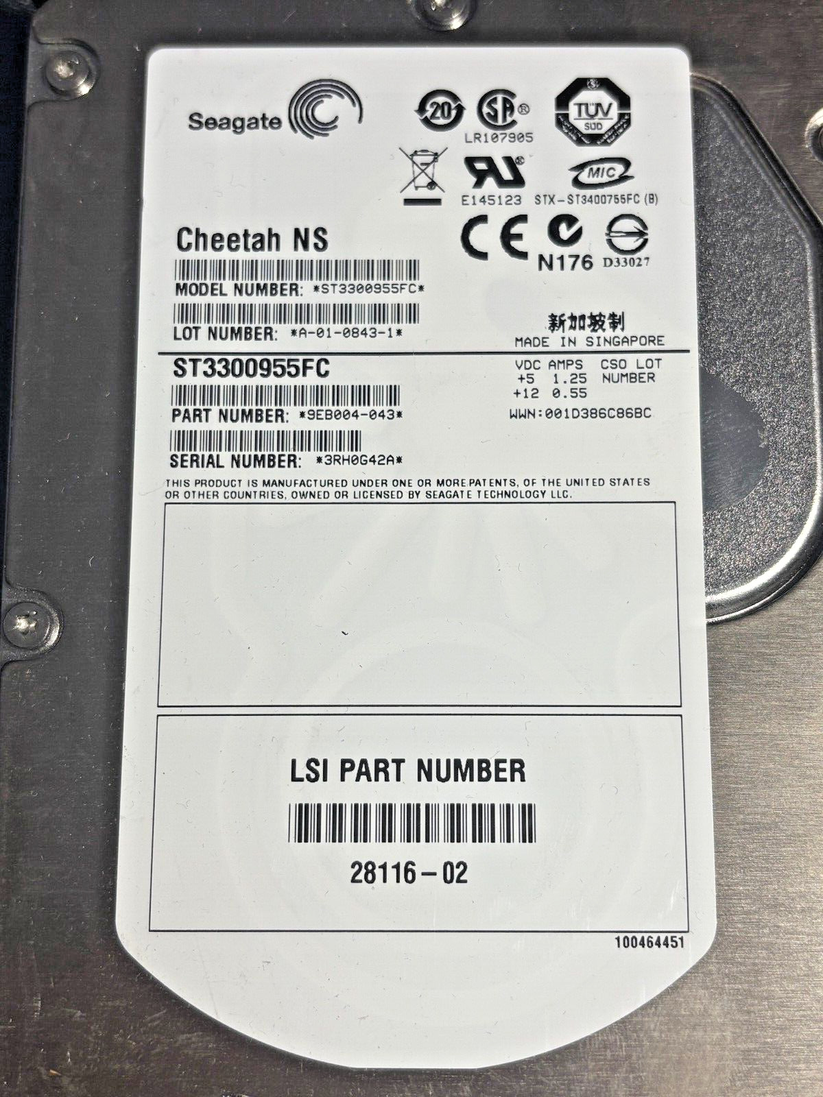 Seagate  ST33009557FC  300GB - 10K - 3Gbps - Disk Drive -- PN 9EB004-043