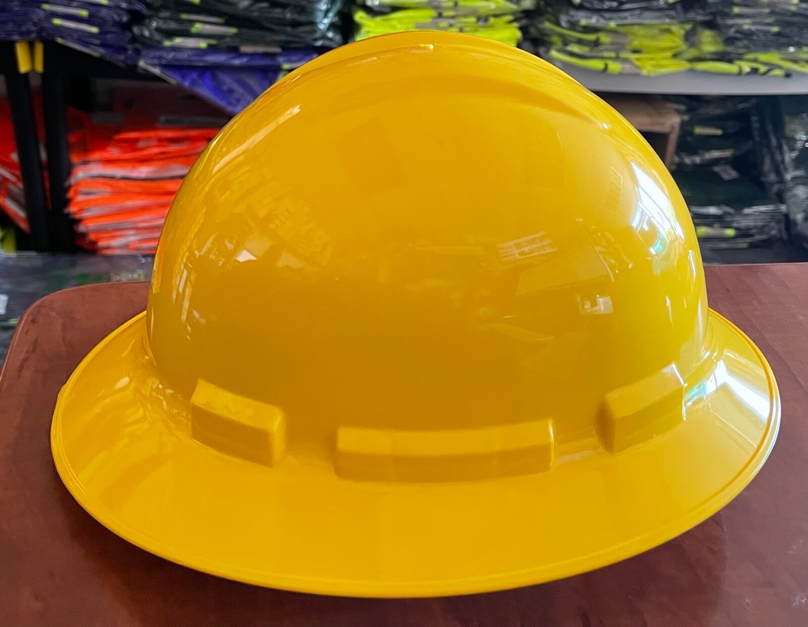 Radians  Yellow Quartz Full Brim Hard Hat,  6 points suspension