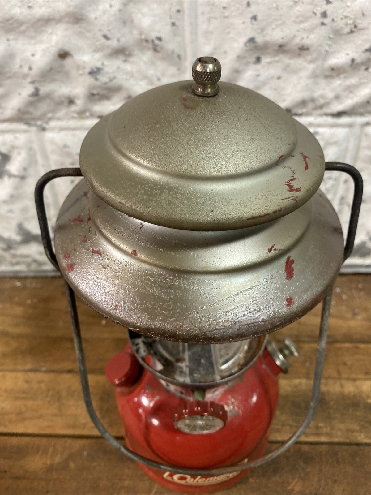 Coleman 1971 Lantern Red 200A Camping Dated 1/71 Untested
