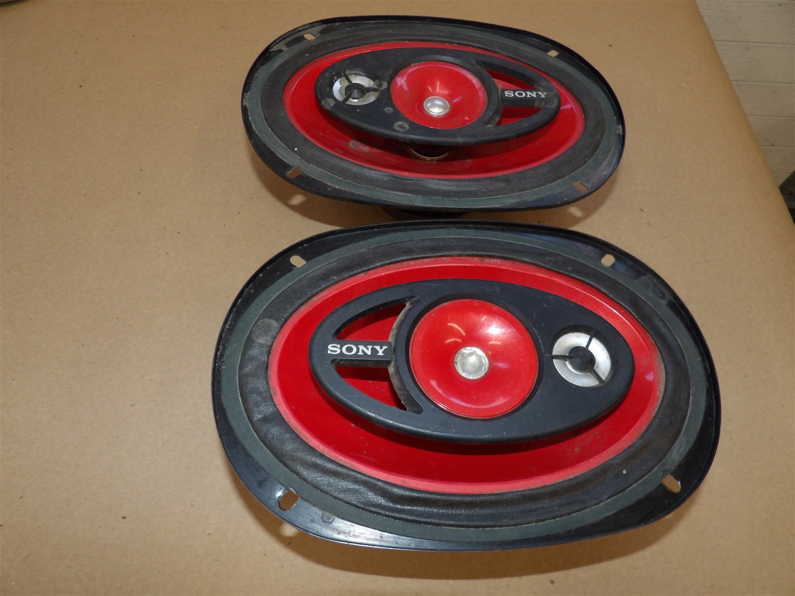 SONY XPLOD 6X9 INCH SPEAKERS PAIR XS-R6910 180 WATT SHIPS FAST WORK WELL