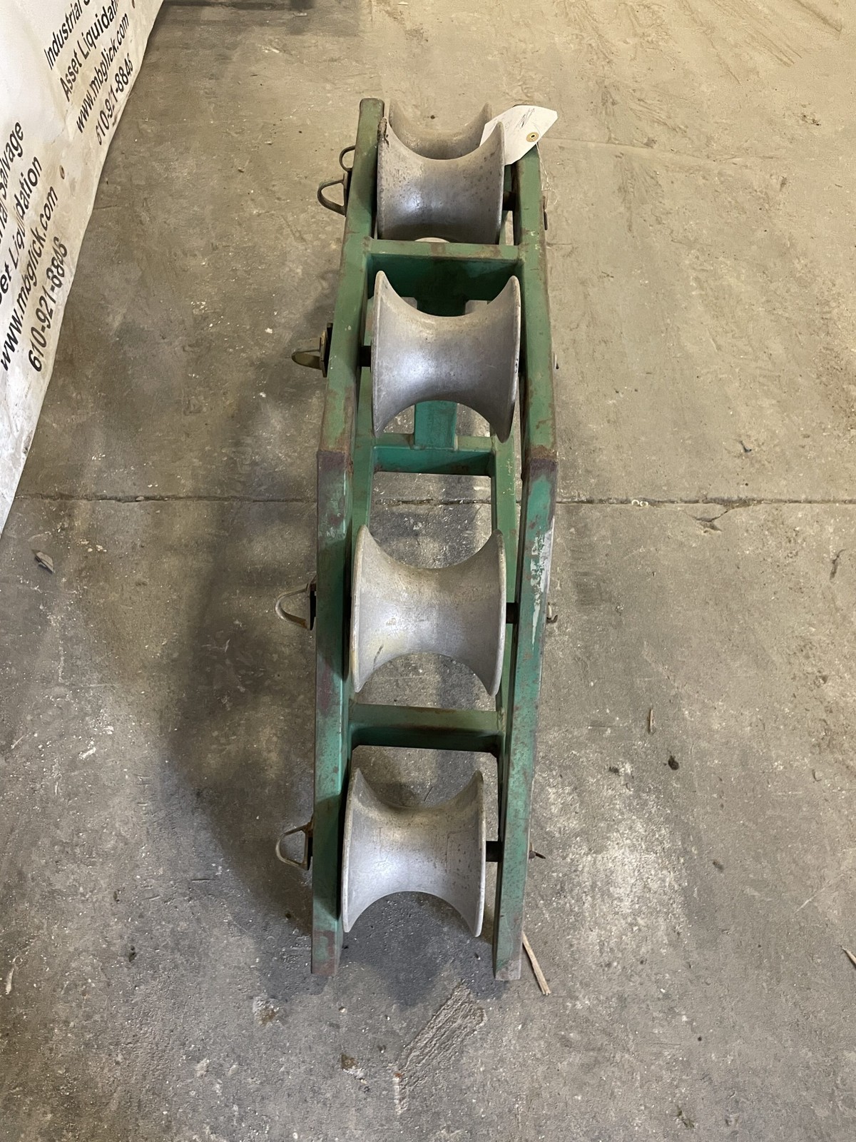 Greenlee 48" Radius Right Angle Conveyor Sheave w/ 5” x 6” Wheels