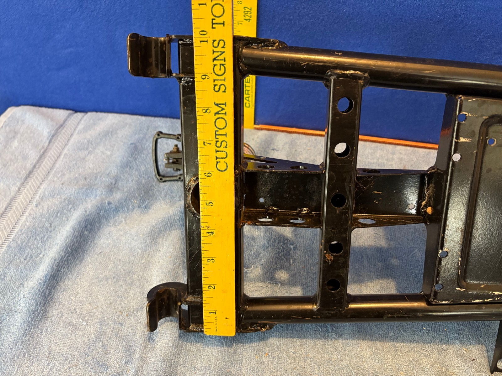Pride GoGo Mobility Scooter 3 Wheel Frame