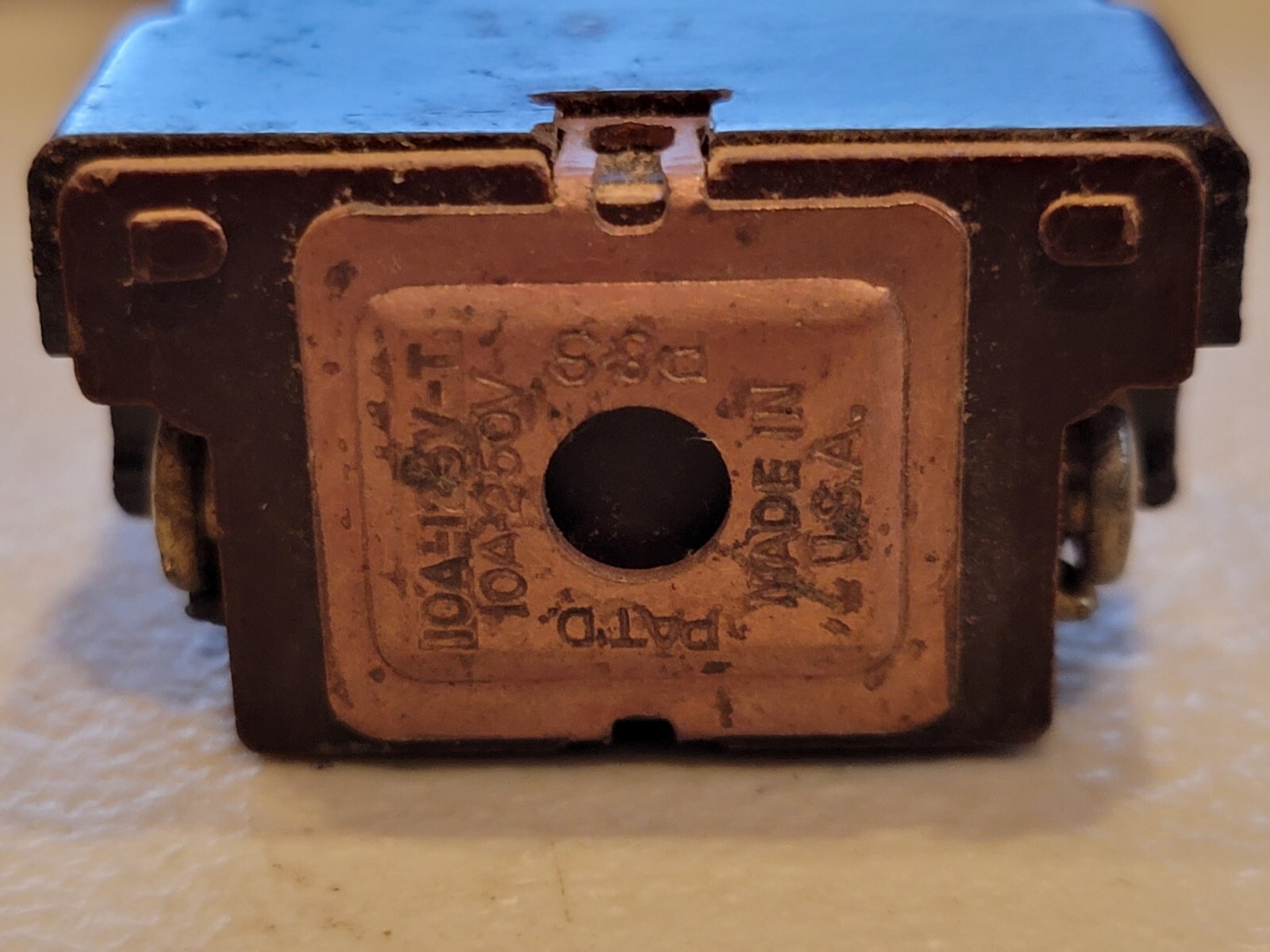 BROWN 2-Pole Toggle SWITCH P&S Brand NOS As shown