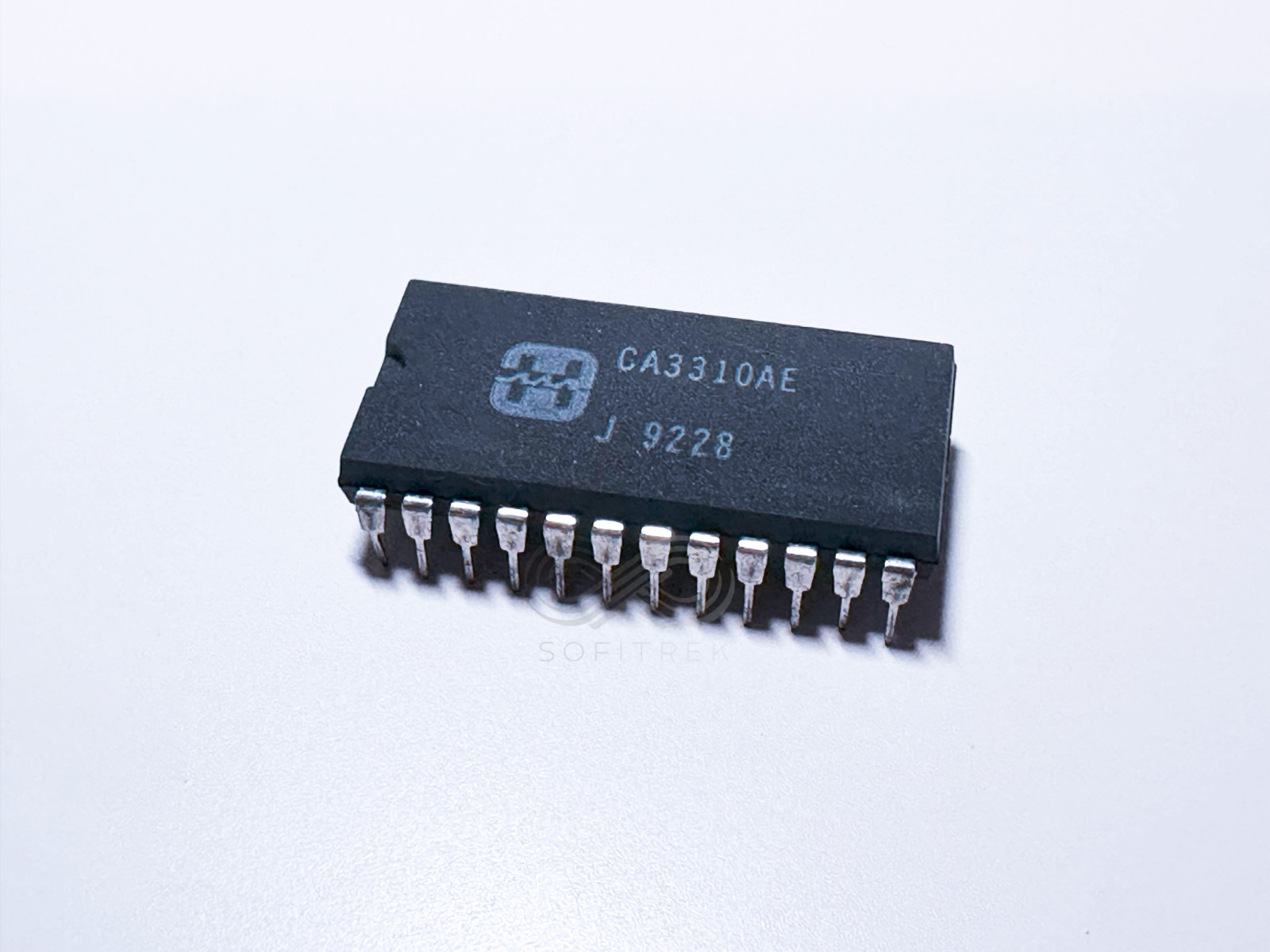 1X CA3310AE CA3310 Harris 10 Bit CMOS ADC Track Hold 0.5LSB 24 Pin PDIP