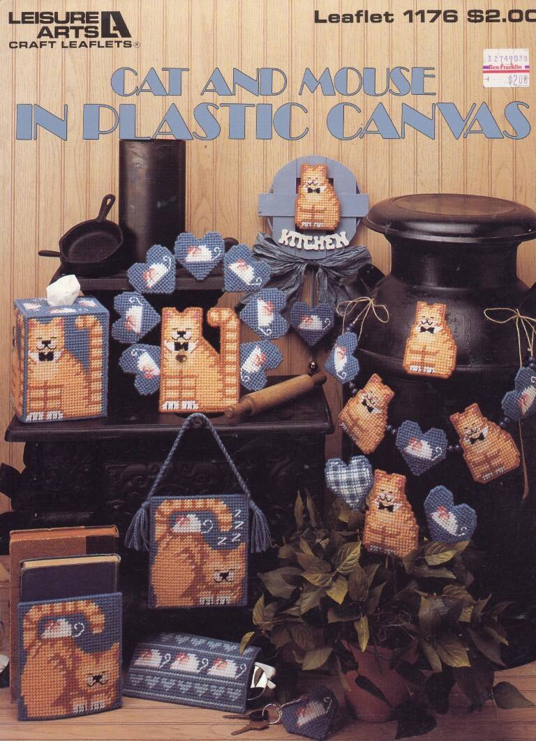 LEISURE ARTS CAT AND MOUSE IN PLASTIC CANVAS 7 DESIGNS VTG 1988