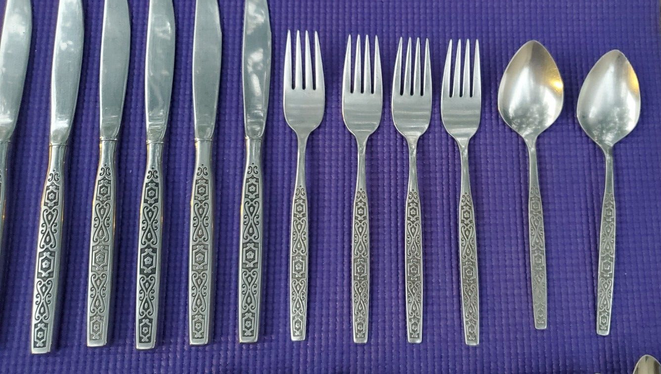 41 pcs Mid century modern flatware in the Spanish Mood pattern Oneida Stainless