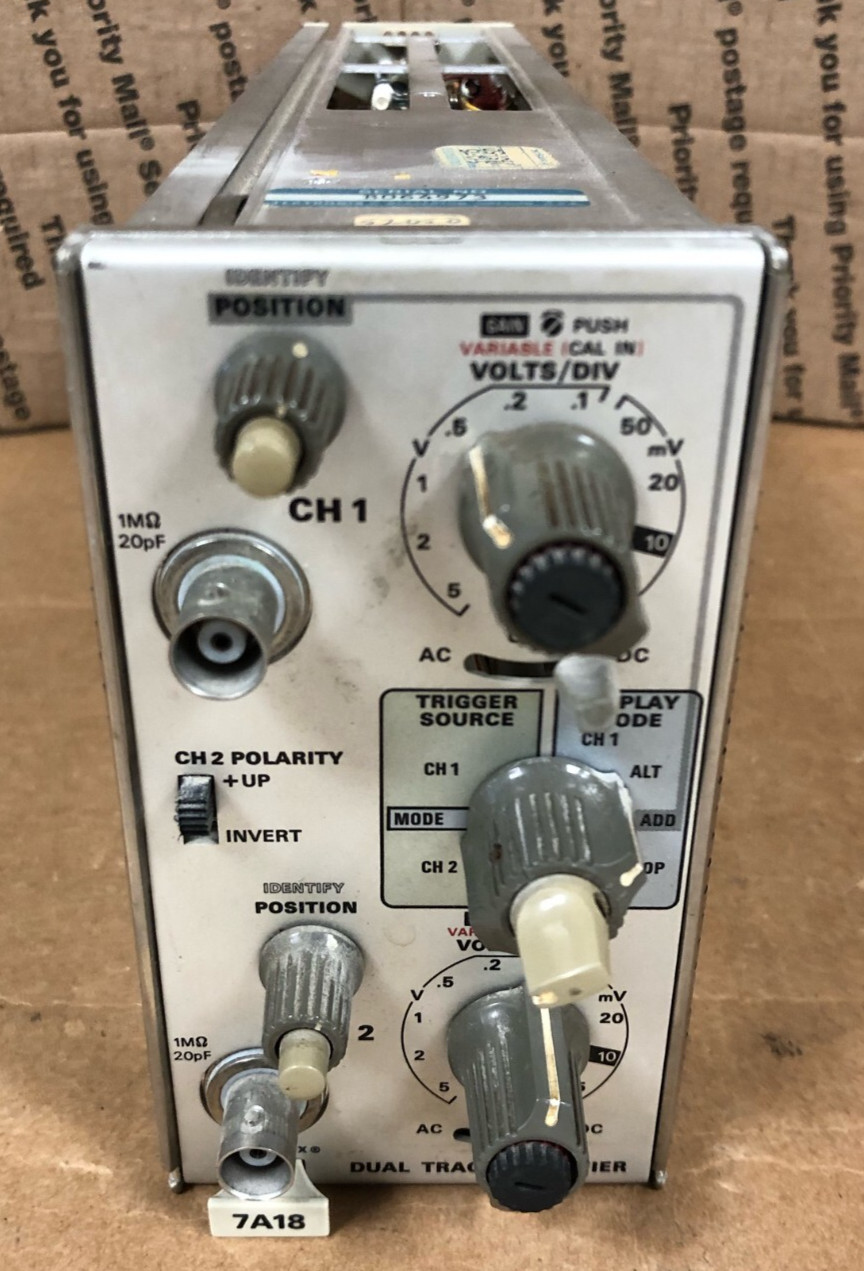 PARTS! Tektronix 7000 Series Oscilloscope Plug-In 7A18 Dual Trace Amplifier