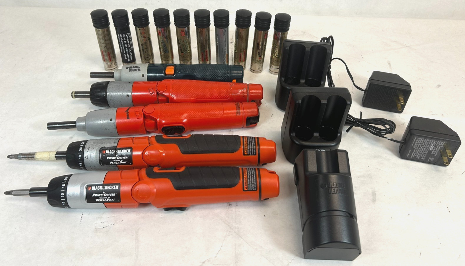 Lot of 5 Black and Decker Pivot Drivers with Versapack Batteries and Chargers