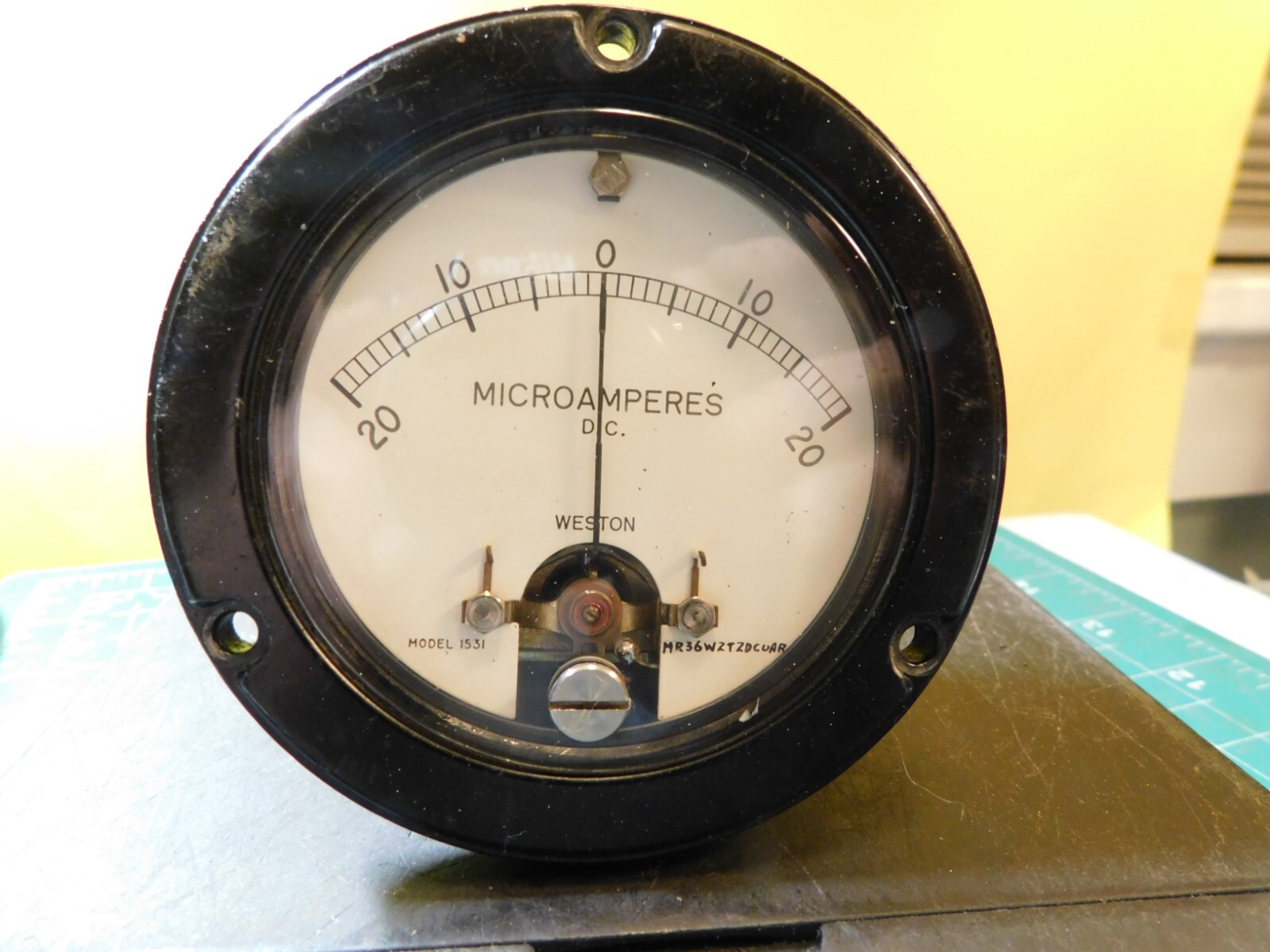 Weston Instrument Model 1531 Micro Amperes steel housing Gauge Untested As-is.