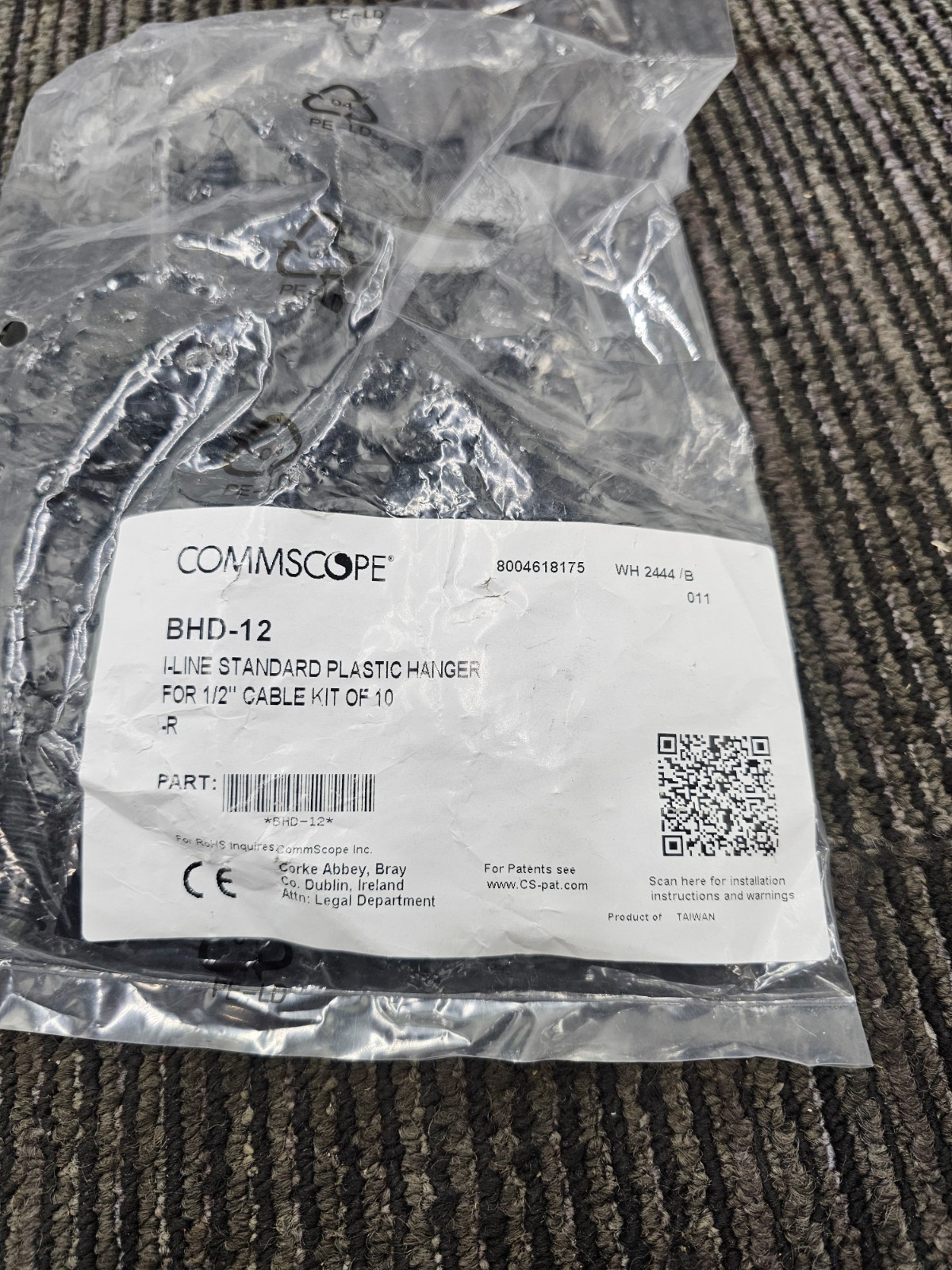 (QTY 20) COMMSCOPE BHD-12 I-LINE STANDARD PLASTIC HANGER FOR 1/2'' CABLE