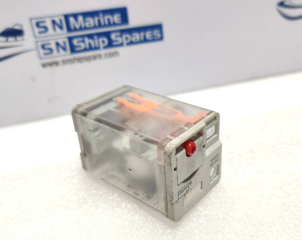 Dayton 1EGV9 Octal Relay Button Led 120VAC