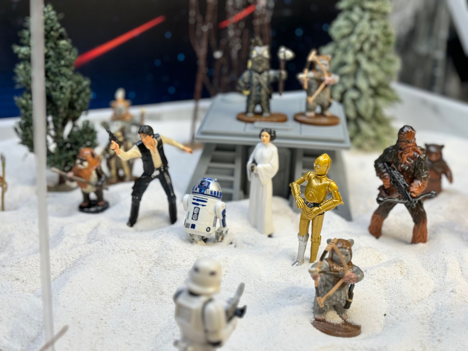 Endor Aquarium Decoration: Safe Themed Fish Tank Decor