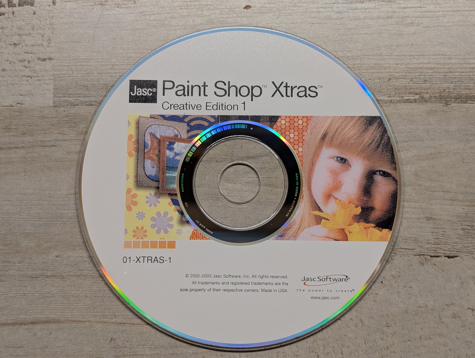 Jasc Paint Shop Xtras Creative Edition 1 CD-ROM Software for Image Editing