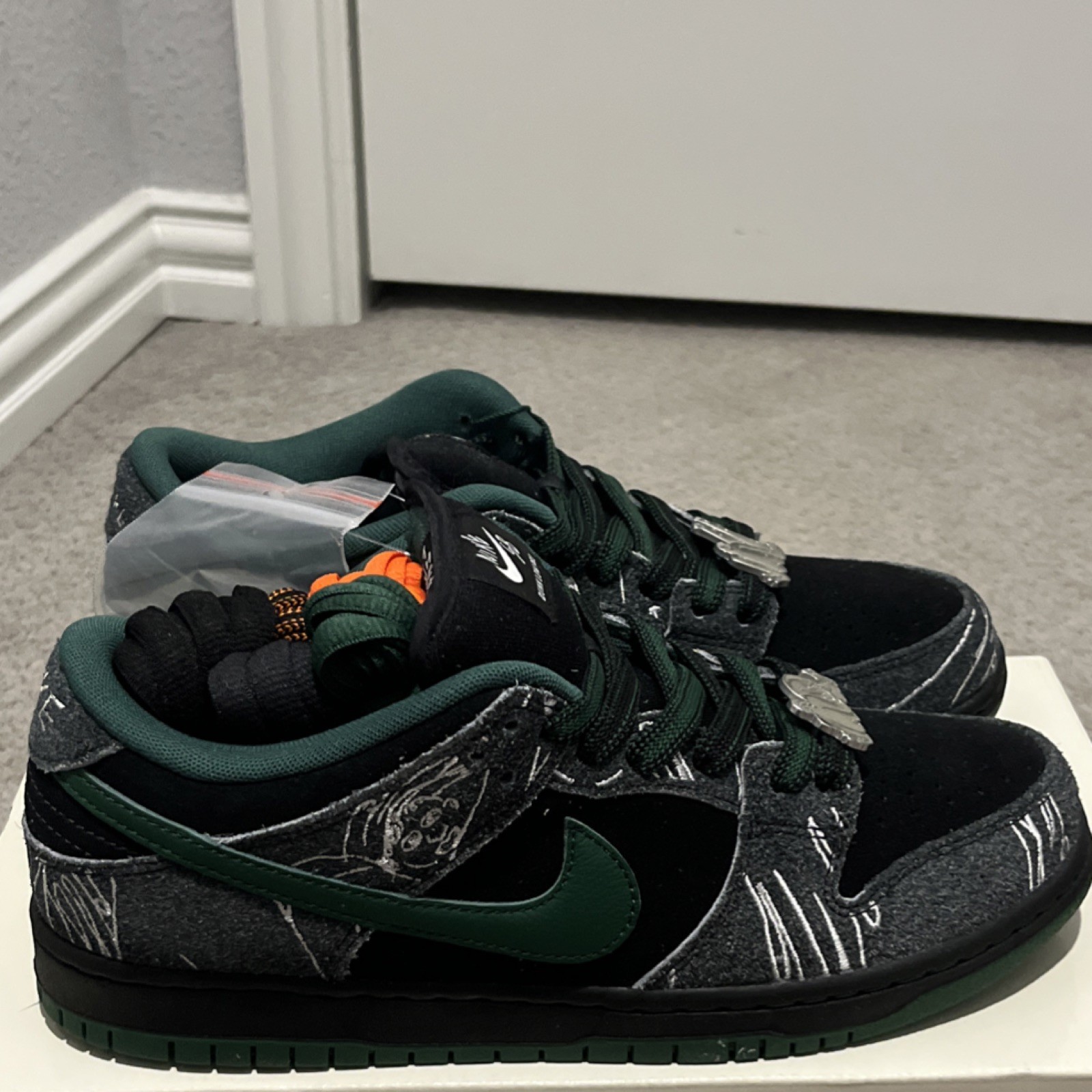 Nike SB Dunk Low There Skateboards