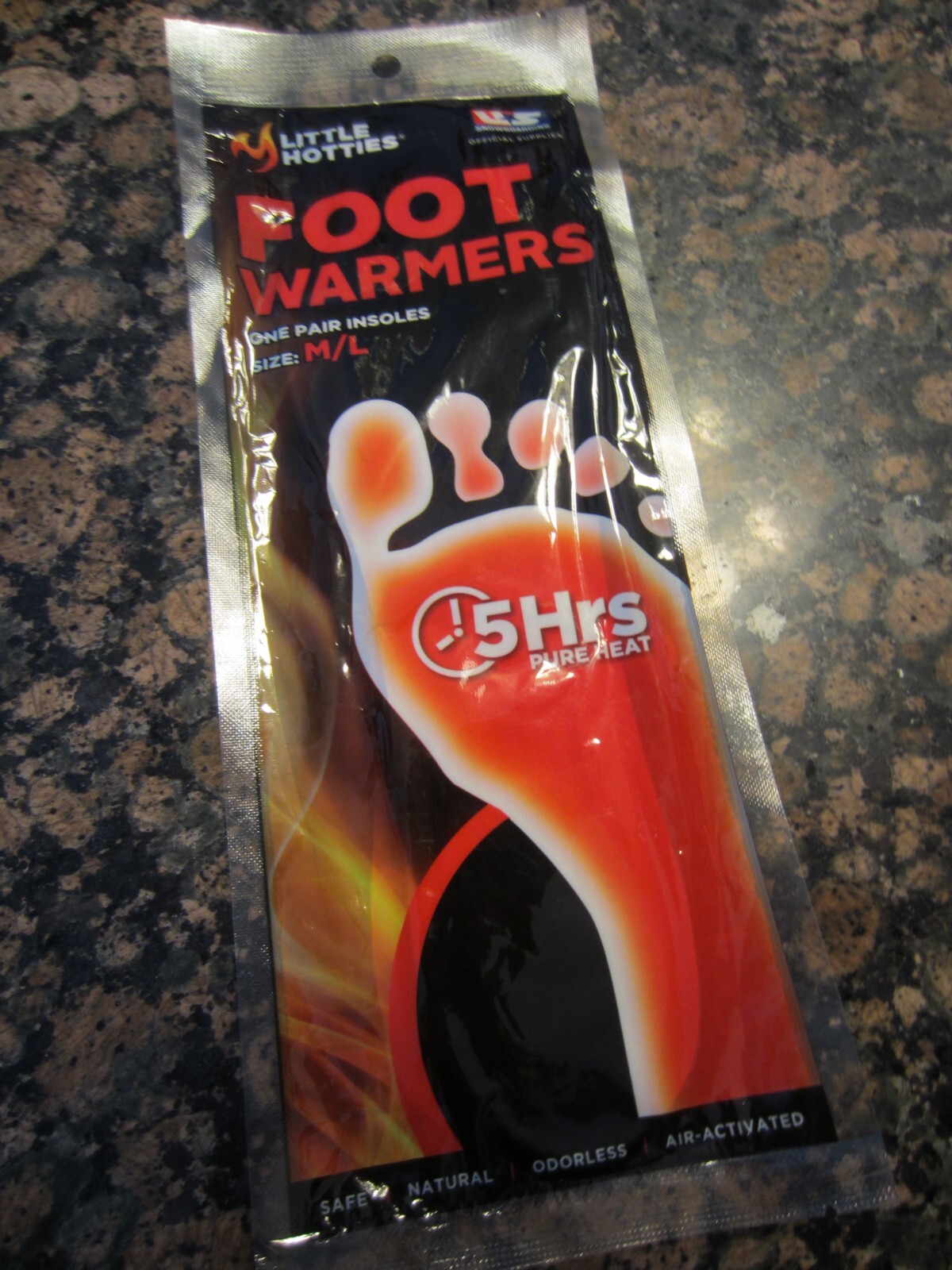 NWT one pair insoles 5 hours pure heat Foot Warmers Little Hotties Sz M/L