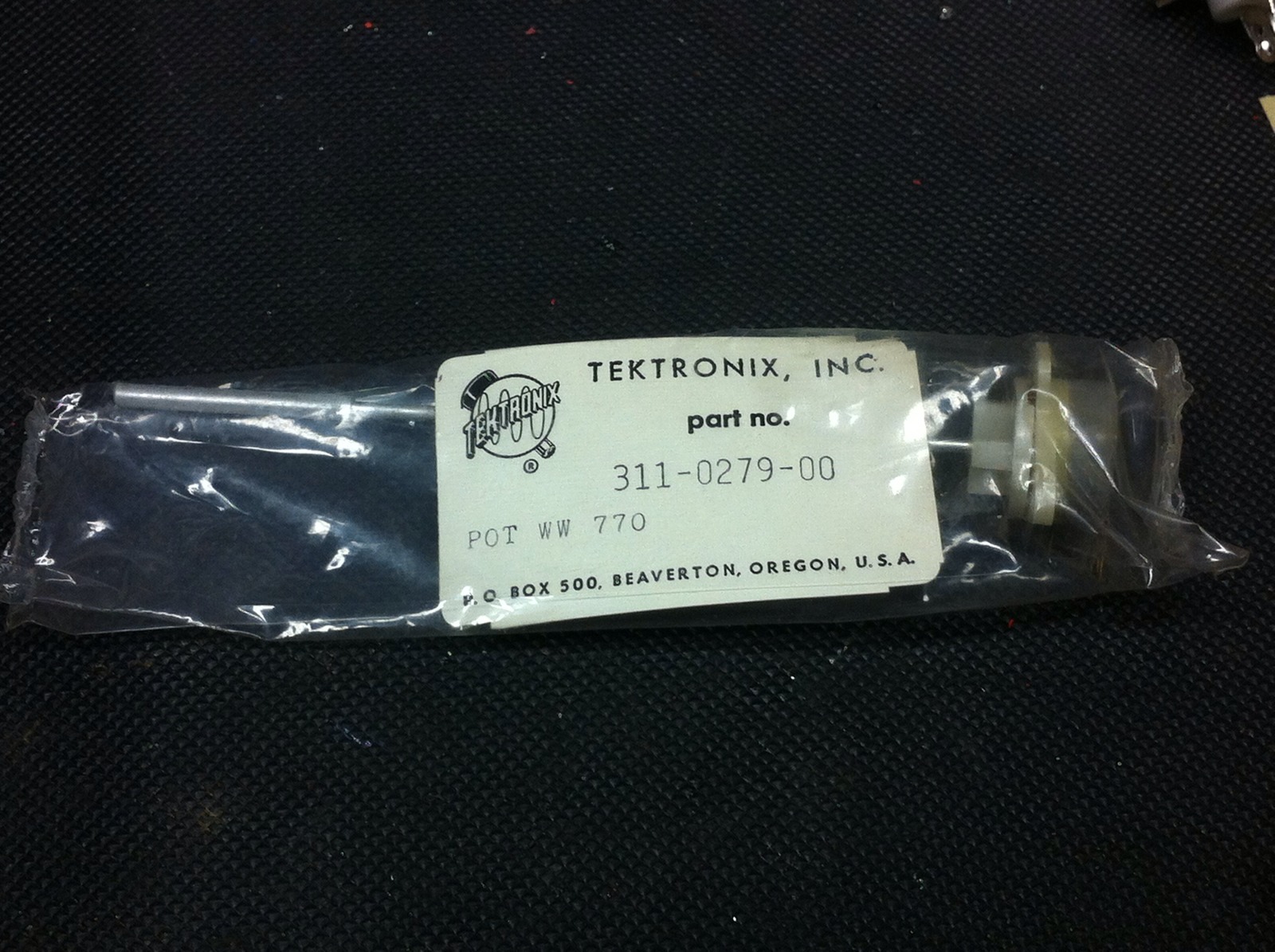 BRAND NEW IN ORIGINAL FACTORY PACKAGING 770 Ohm TEKTRONIX 311-0279-00 Pot WW 770