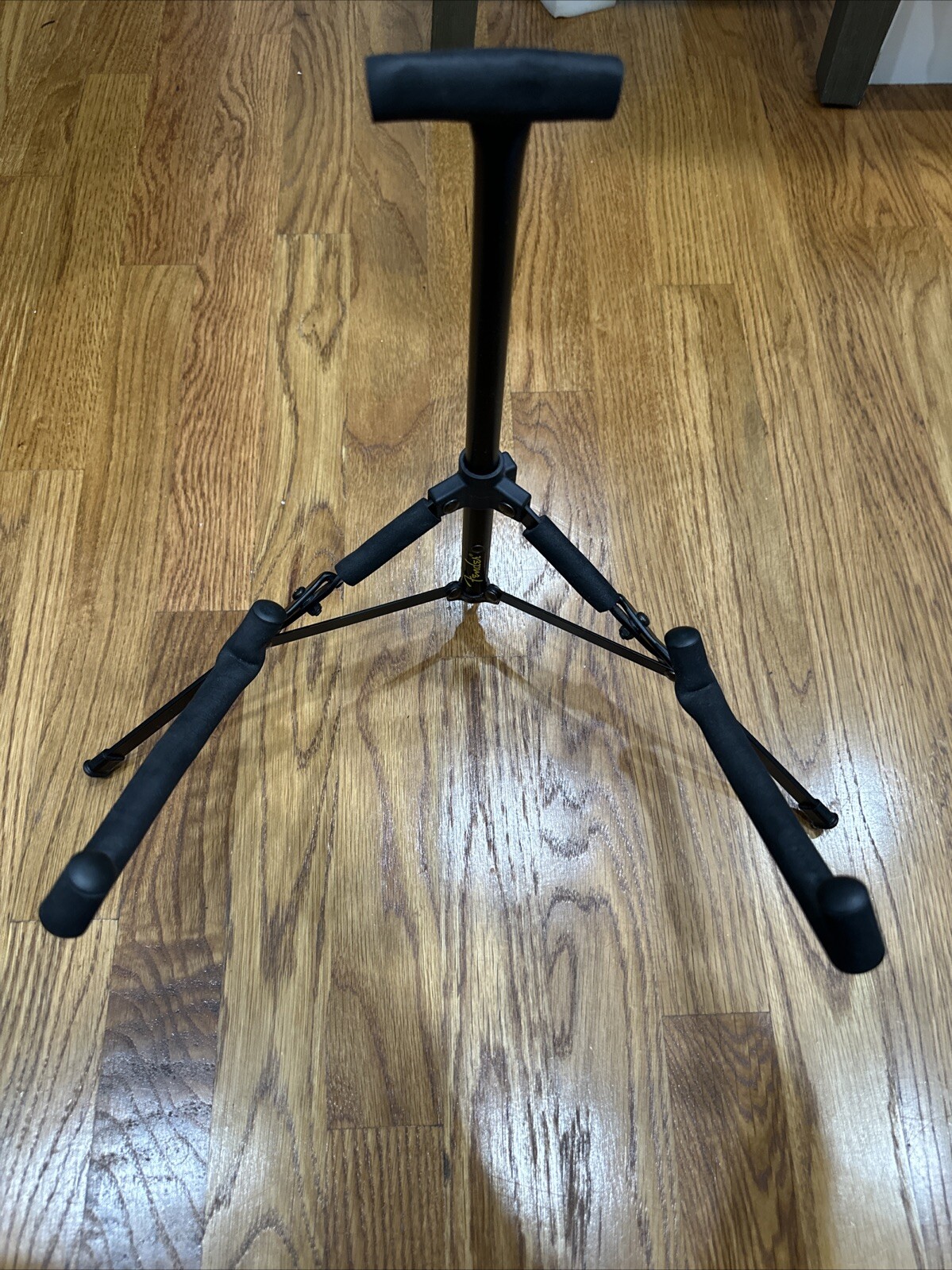 Fender Electric Guitar Folding Support Tripod BLACK Travel Portable Gig Travel