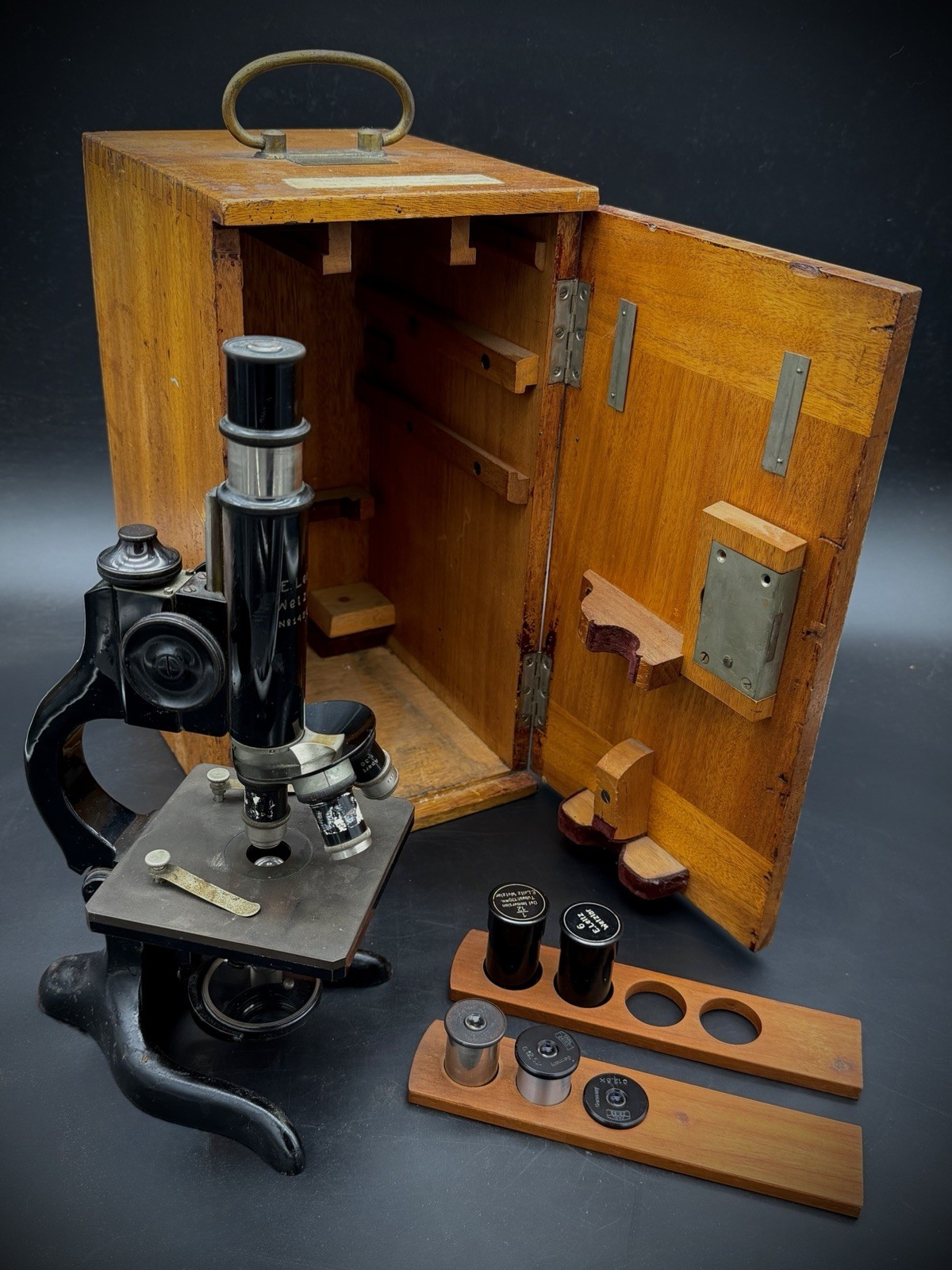 Vintage E. Leitz Wetzlar Microscope (No. 142666) with Original Case Antique RARE