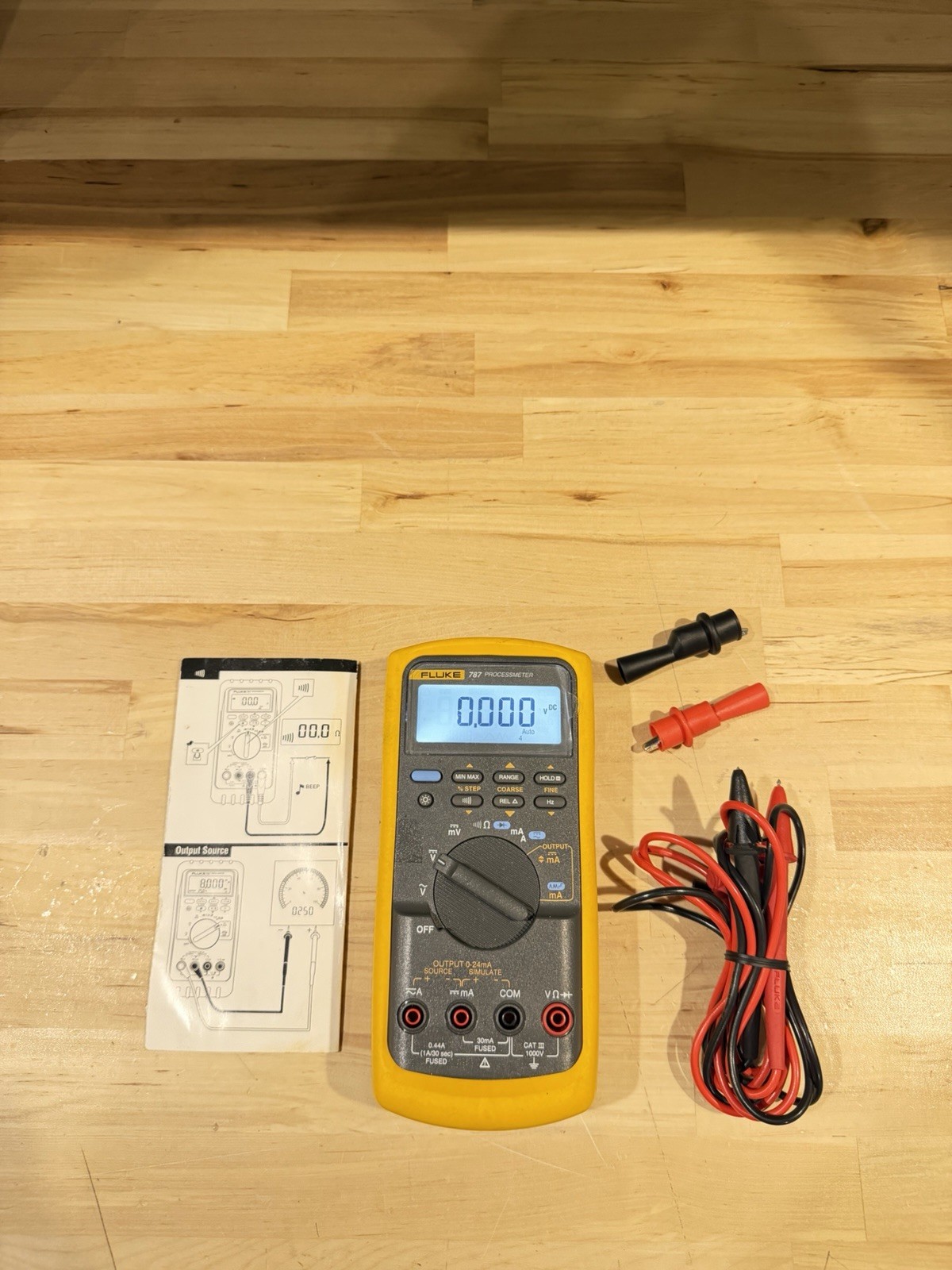 FLUKE 787 PROCESSMETER SHIPS FAST - FREE SHIPPING