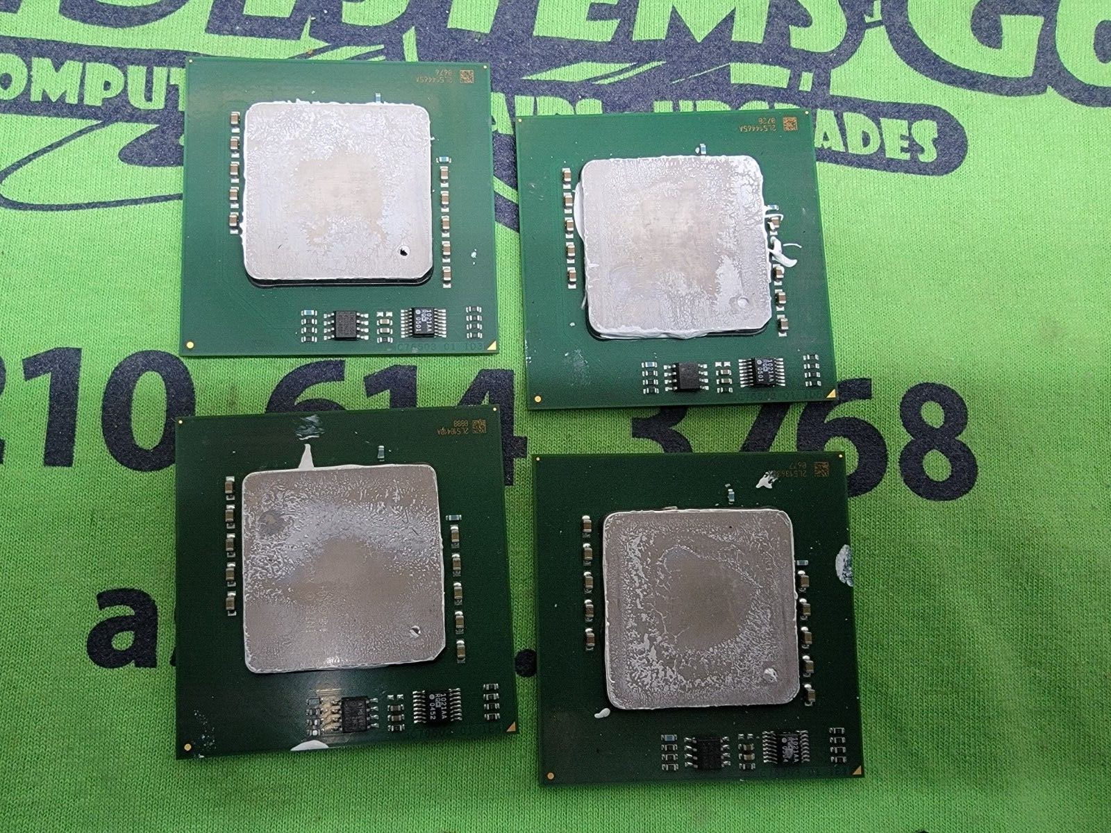 LOT OF FOUR (4) - SL84W Intel Xeon 3.667GHz/1/667MHz Socket 604 Processors