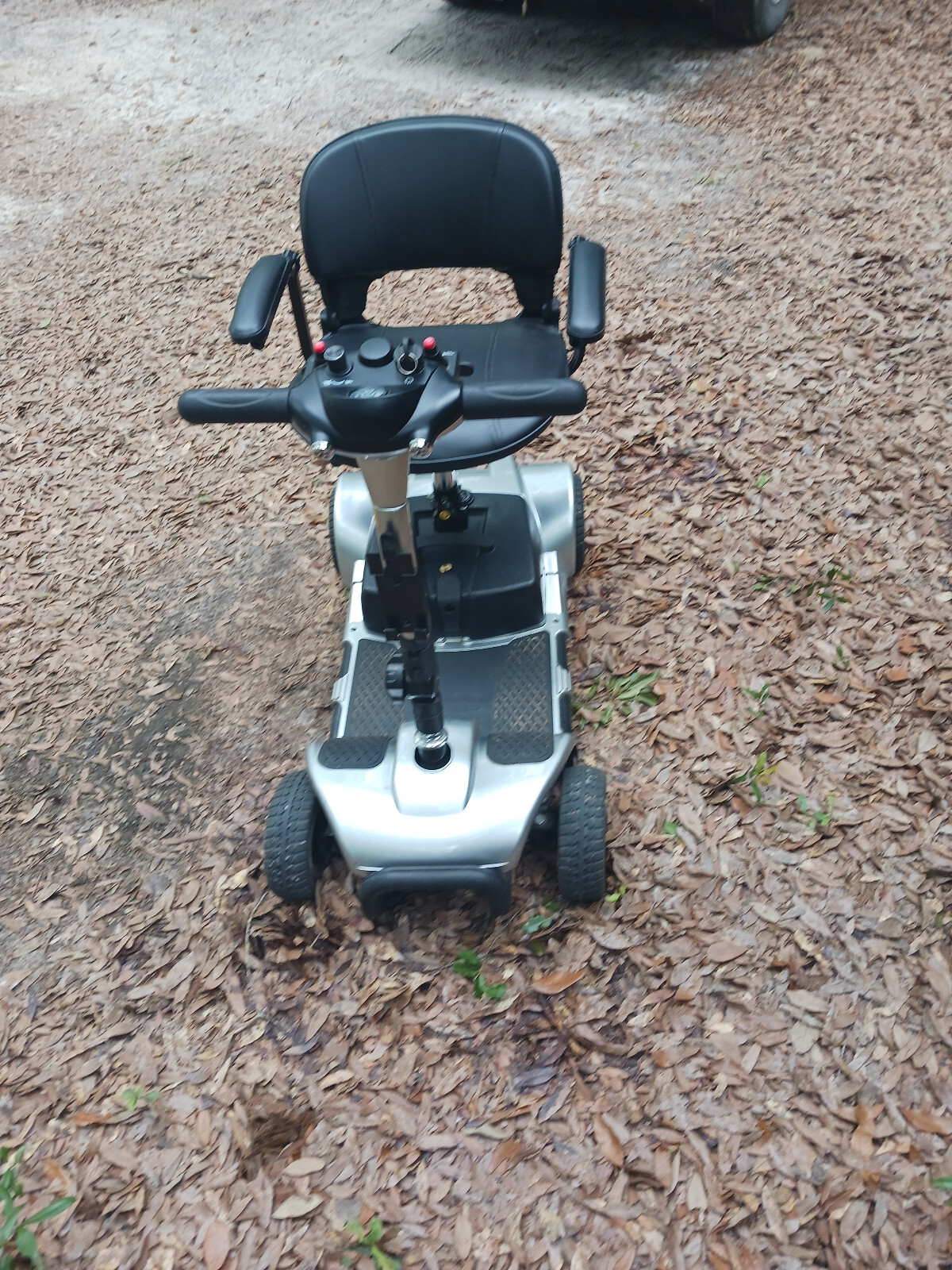 Vive 4 Wheel Mobility Scooter