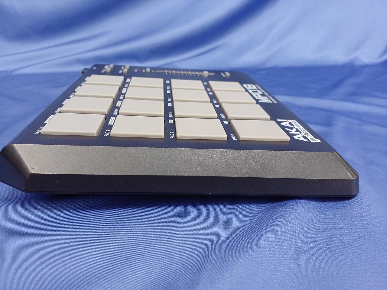 Akai Professional MPD18 MIDI Pad Controller