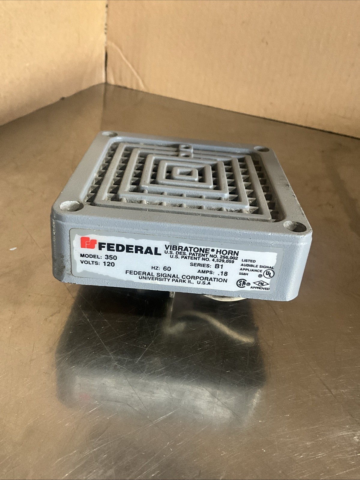 Federal Signal VIBRATONE HORN Model350 120V 60Hz B1 .18amp