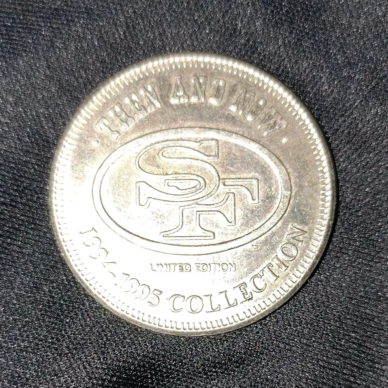 San Francisco 49ers Vintage 1994-1995 "THEN AND NOW-JERRY RICE" COIN/MEDAL!