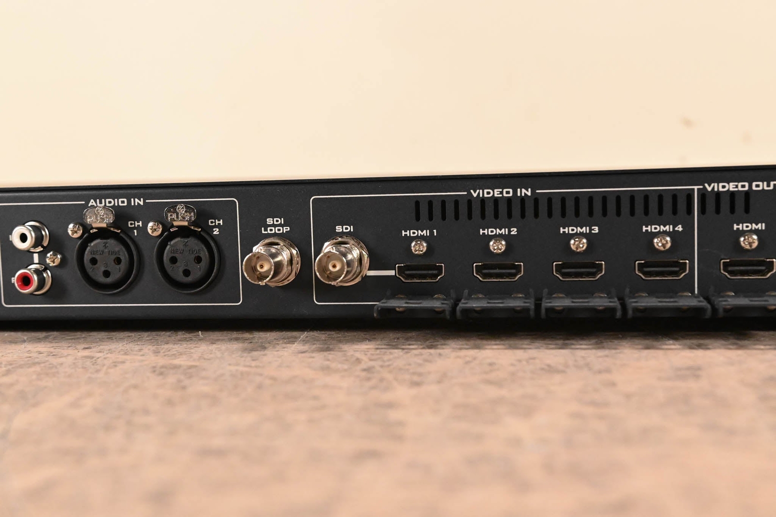 Datavideo NVS-40 4-Channel Streaming Encoder/Recorder (NO POWER SUPPLY) CG01K7D