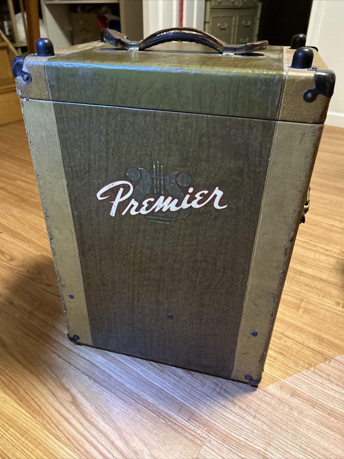 1956 Premier Model 76 Guitar Amplifier
