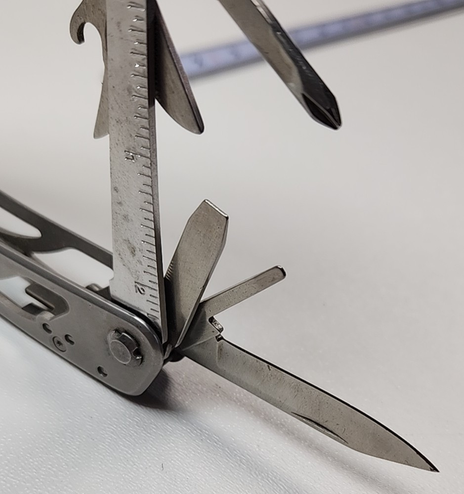 Duluth Trading Co. Multi-Tool Stainless 2CR Used Condition w/Protective Sheath