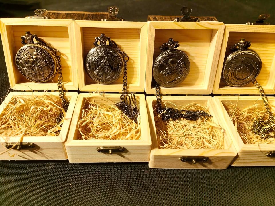 Mini Metal Dice Pocket Watch With Display Box For Table Top RPG D&D