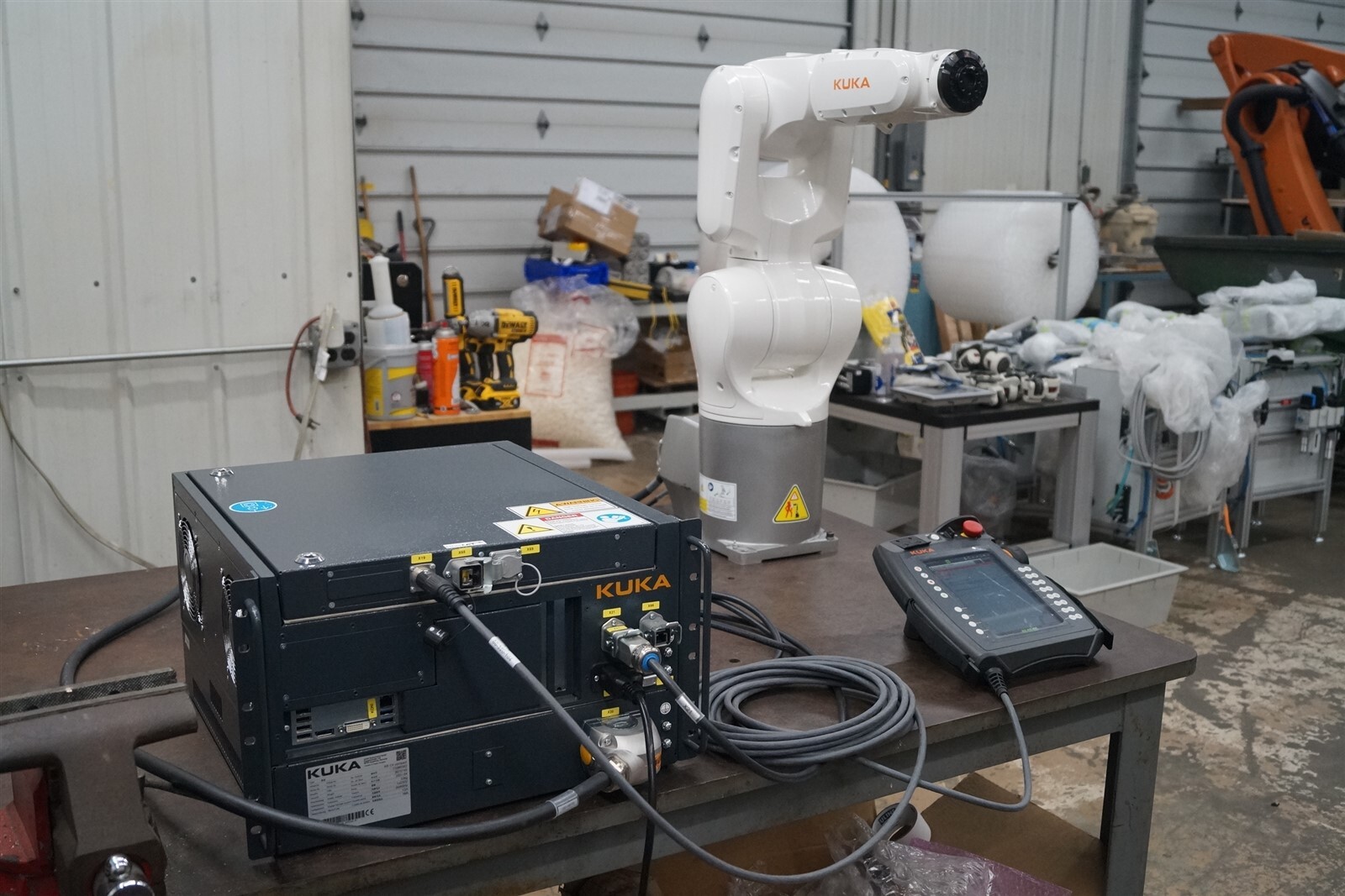 2021 Kuka KR 6 R700-2 Robot System w/ KRC4 Compact Unused w/ Warranty!