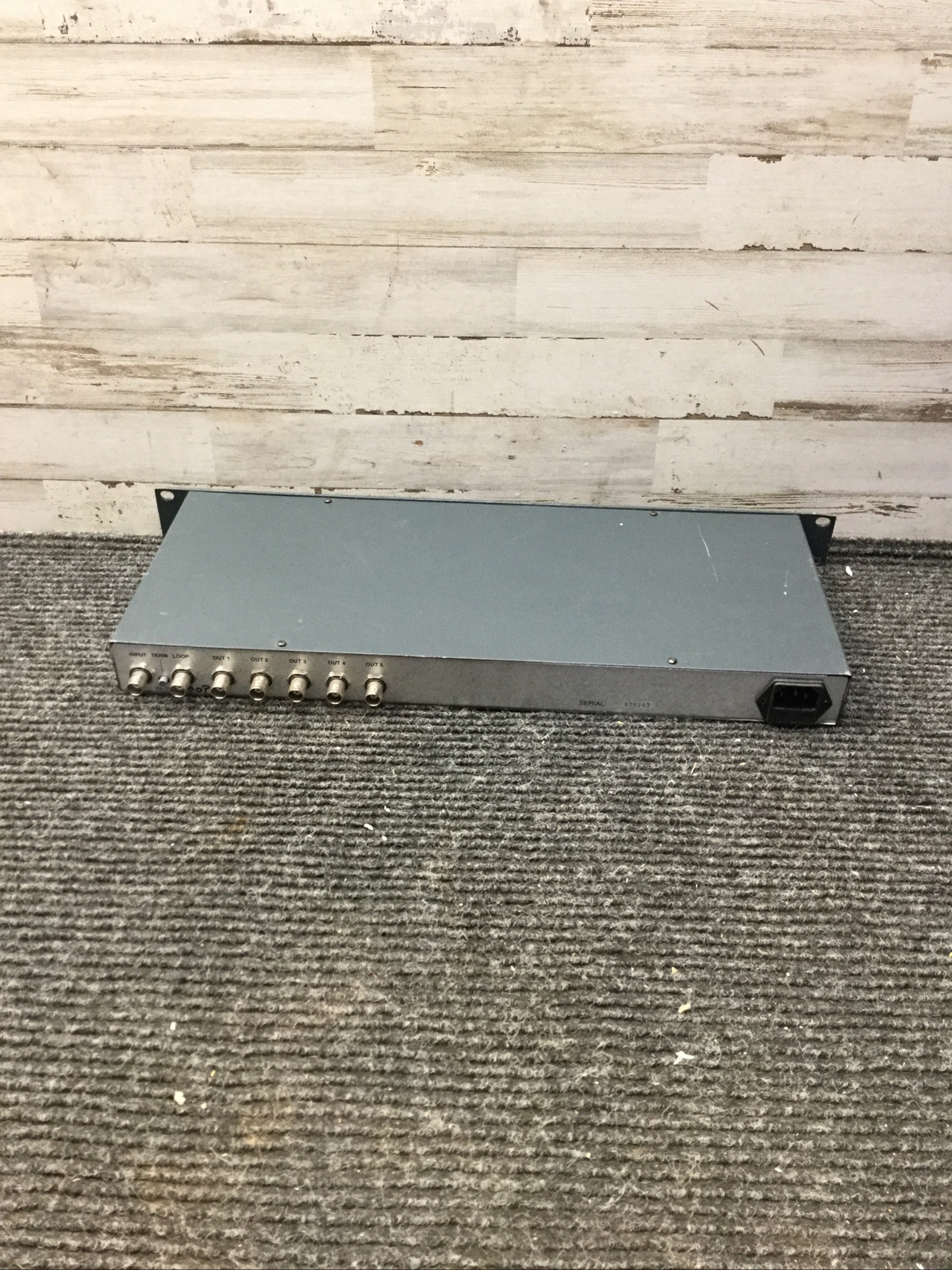 Used Kramer VM-1015 1.5 Video Distributor
