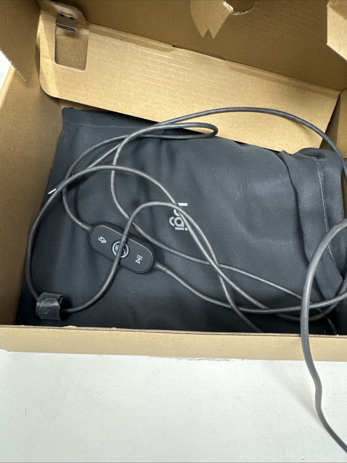 Logitech Zone Wired USB-C Noise Cancelling Headset with USB-A Adapter