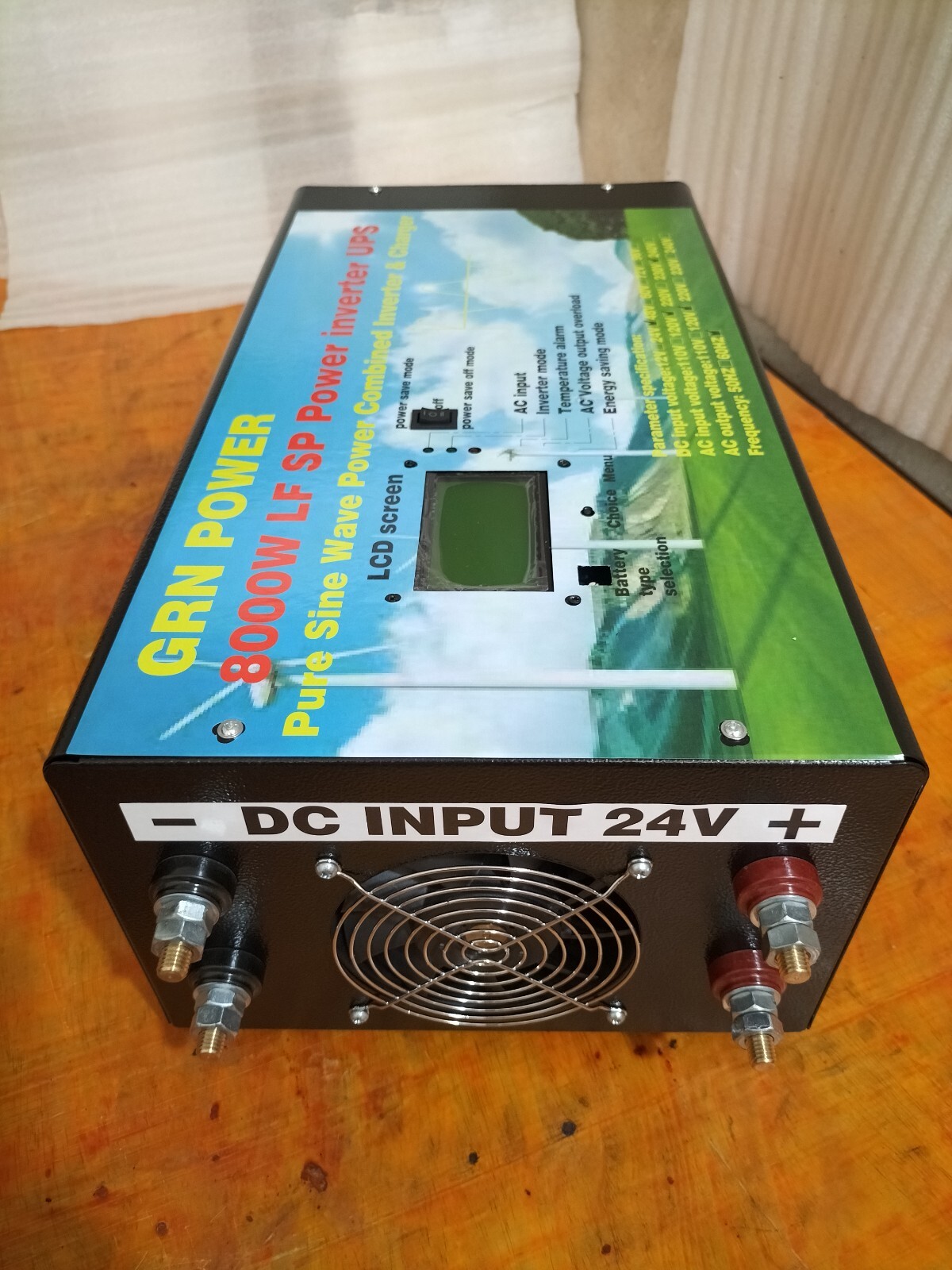 Off Grid 8000W LF Pure Sine Wave Power Inverter DC 24V-AC 110V/220V/charger/LCD
