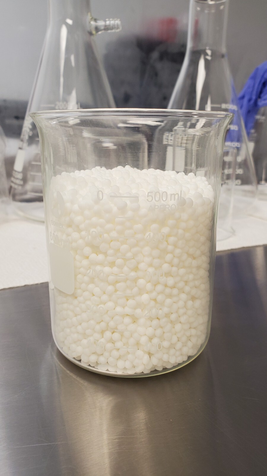 Thermoplastic Beads CAPA 6500 8 oz Moldable Plastic White Meltable Beads