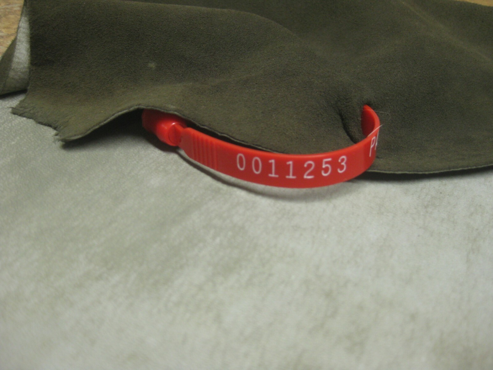Tanned Buffed Deer Leather 0011253 Row AA a