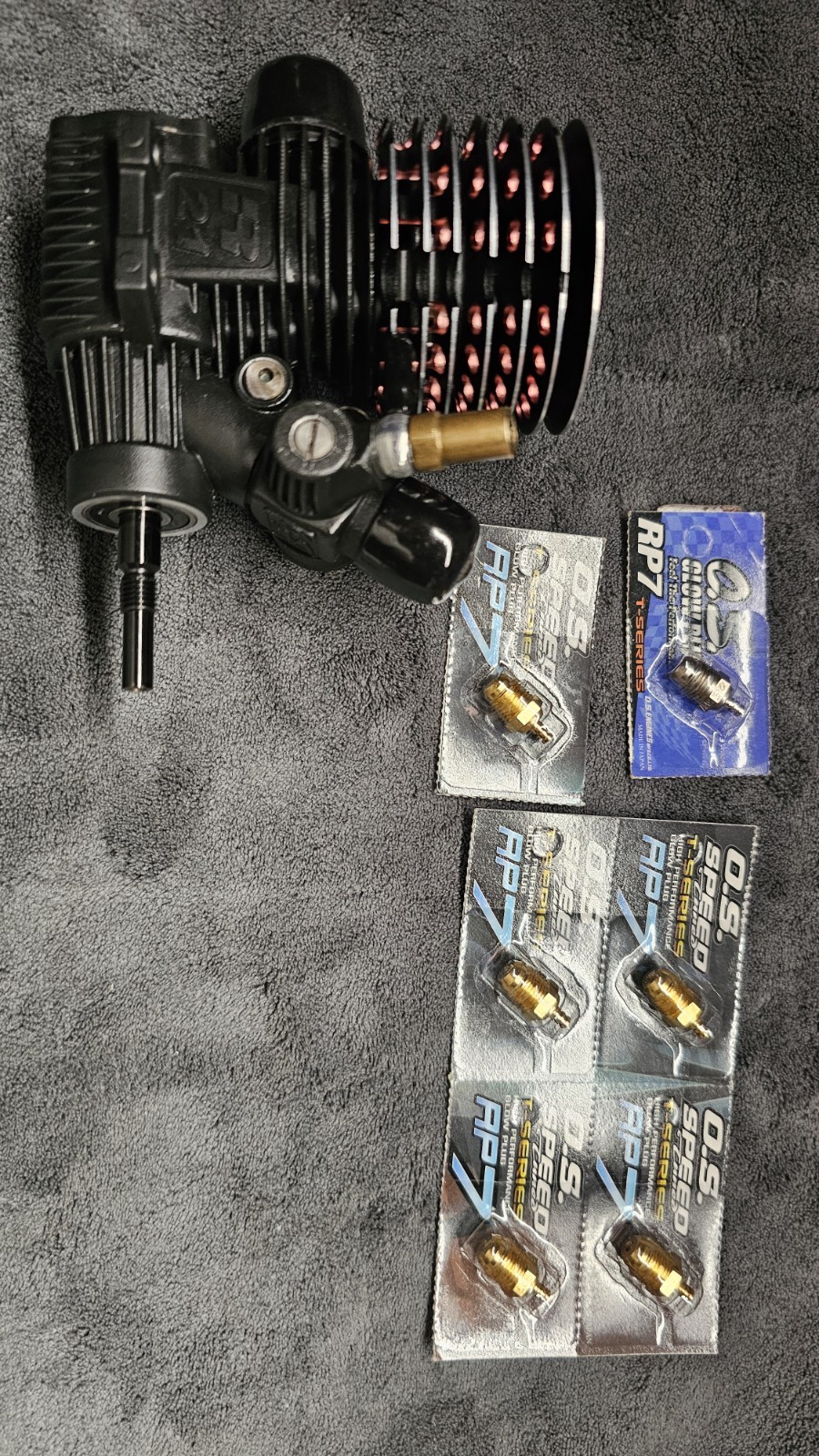 O.S. Engines R2104 Race Engine, Good Compression With Extra Glow Plugs