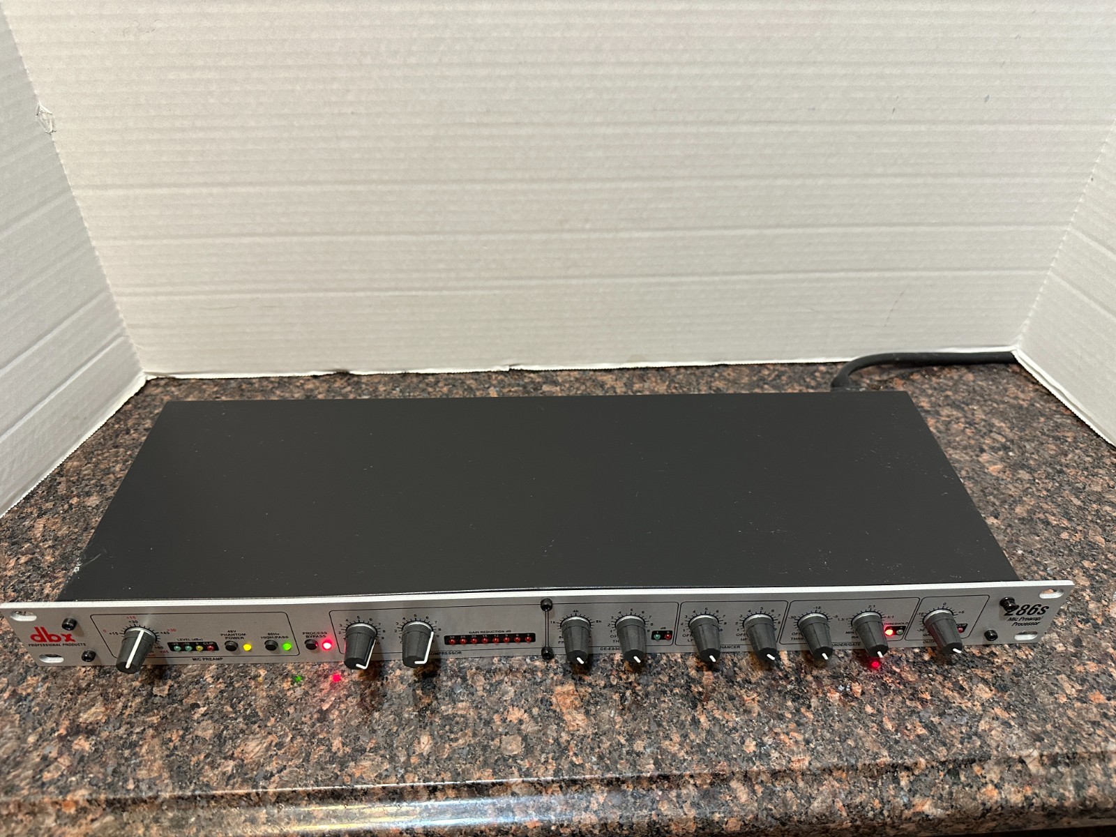 DBX 286s Microphone Pre-Amp Processor Audio Enhancer Channel Strip