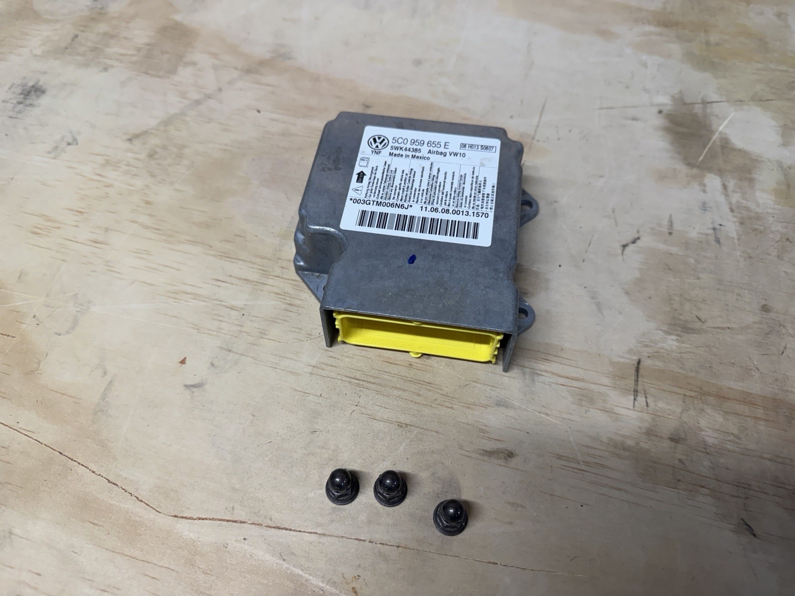 2010 - 2014 VOLKSWAGEN JETTA SEDAN TDI Bag Control Module 5K0 959 655E OEM