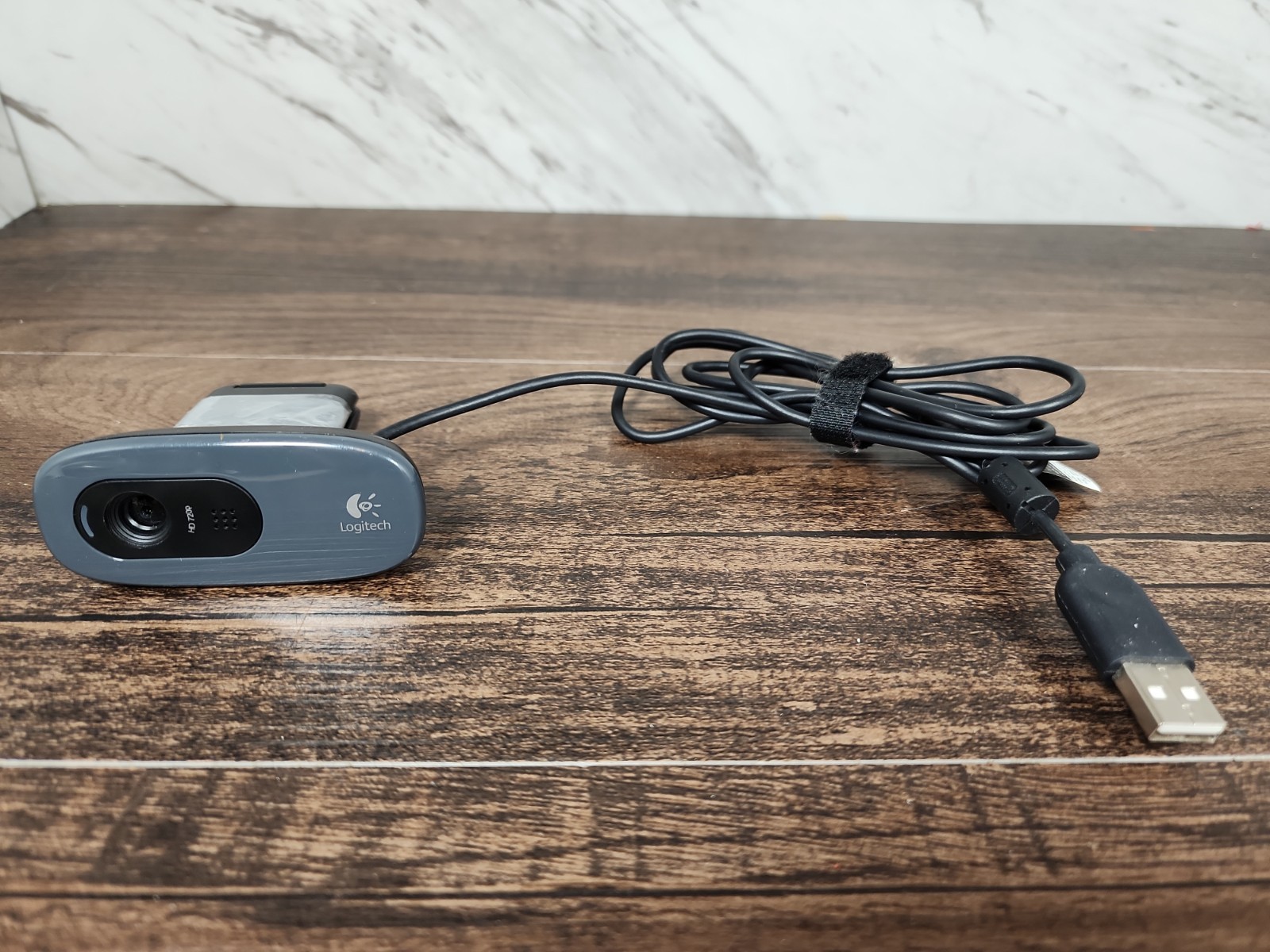Logitech 720 USB HD Webcam Video Call Camera for Computer Laptop V-U0018