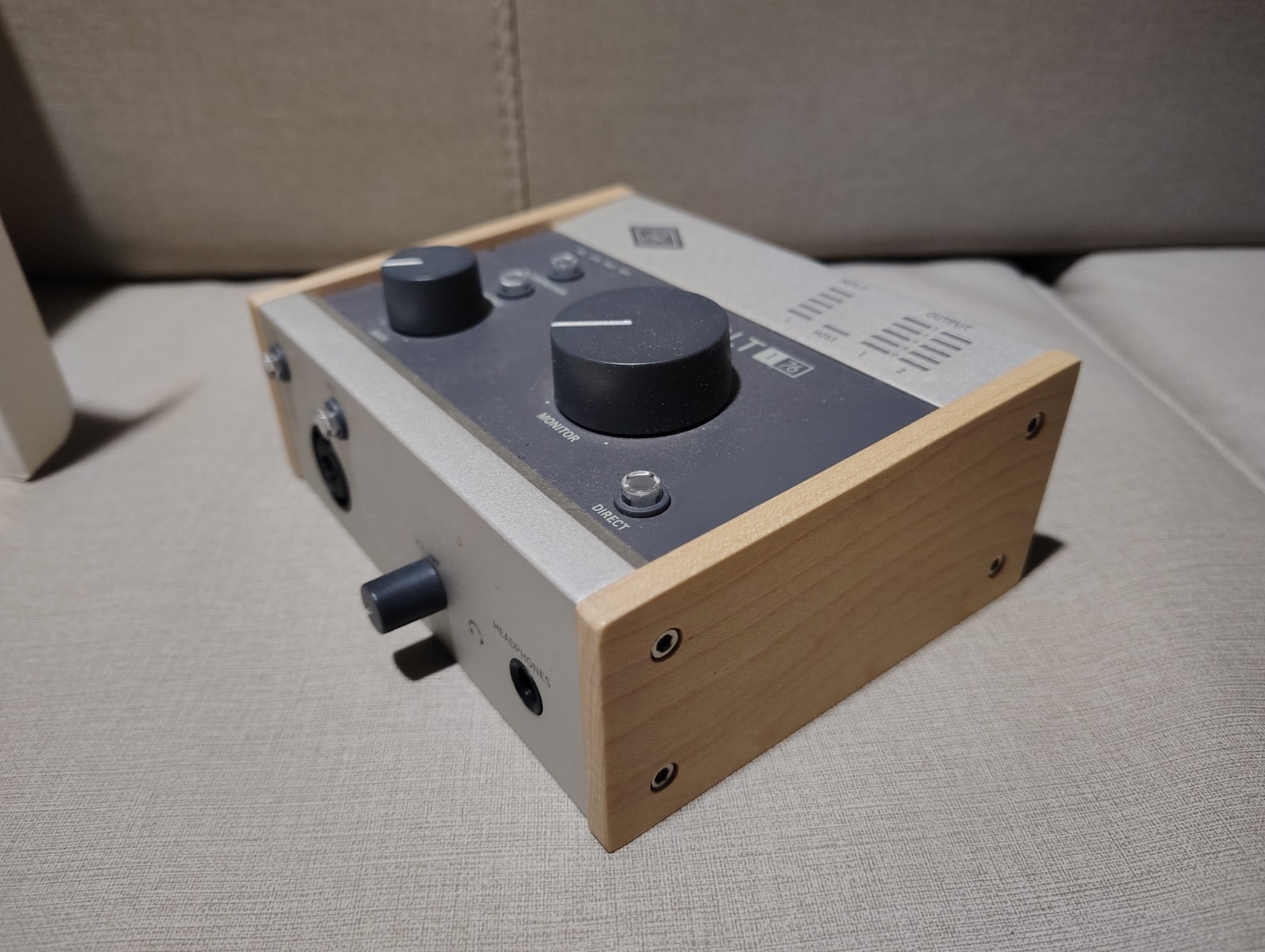 Universal Audio Volt 176 USB Audio Interface – Tested – Original Box – USB cable