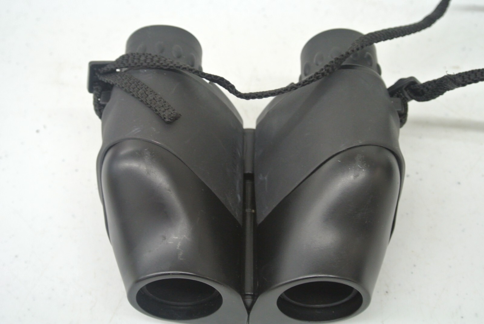 TASCO BINOCULARS 10X25 MM #ES1025 (DNT1212B BY18P)