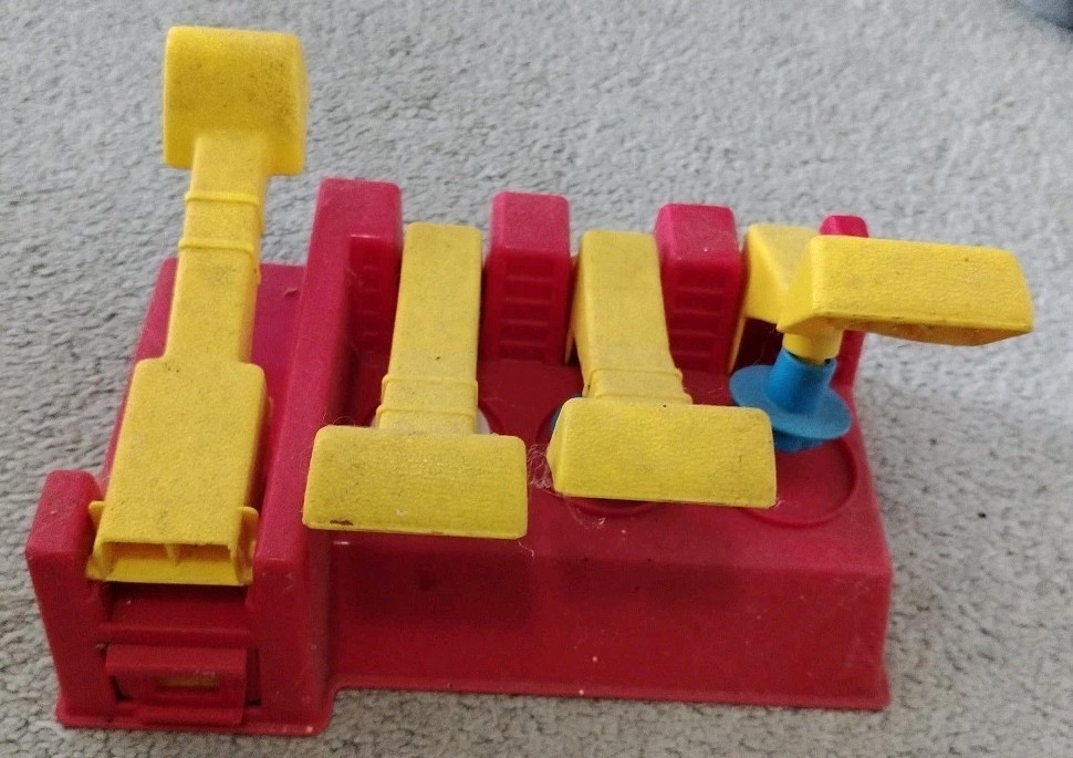 VINTAGE 1998 McDONALDLAND HAPPY MEAL PLAY-DOH PLAYSHOP PLAYSET Center As Is