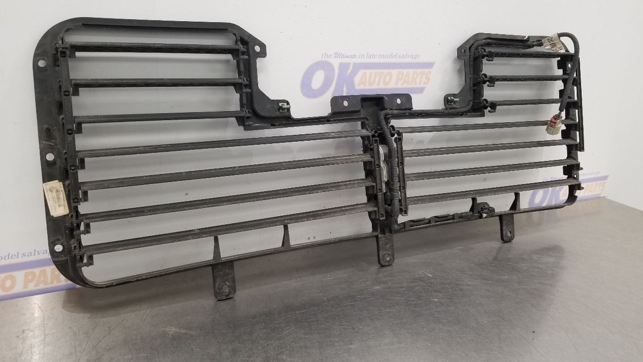 18 CHEVY SILVERADO 1500 5.3L AIR SHUTTER ASSEMBLY
