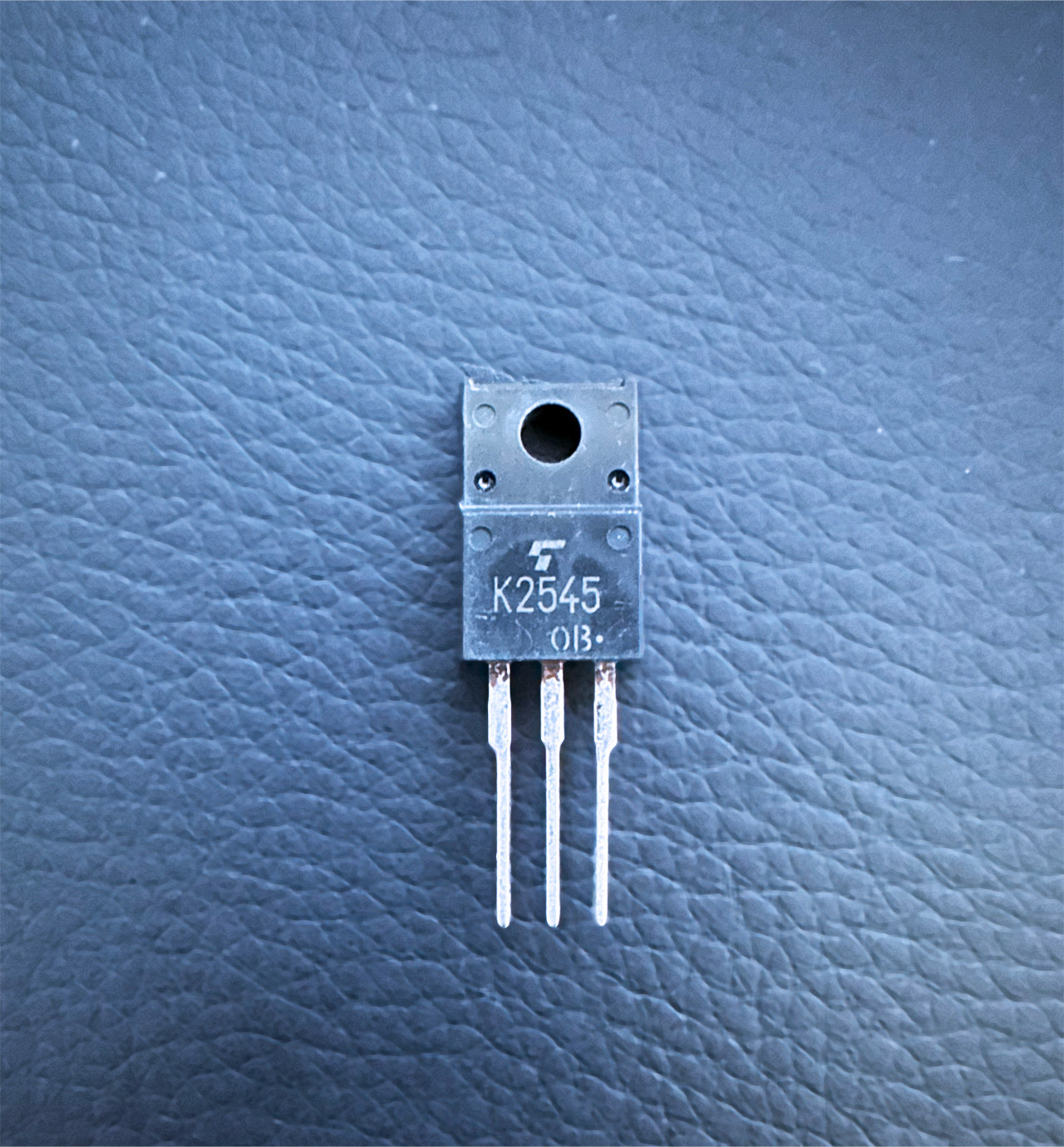 5Pcs 2SK2545 K2545 Toshiba N-Ch Power MOSFET 600V 6A 0.9Ohm 40W TO-220F